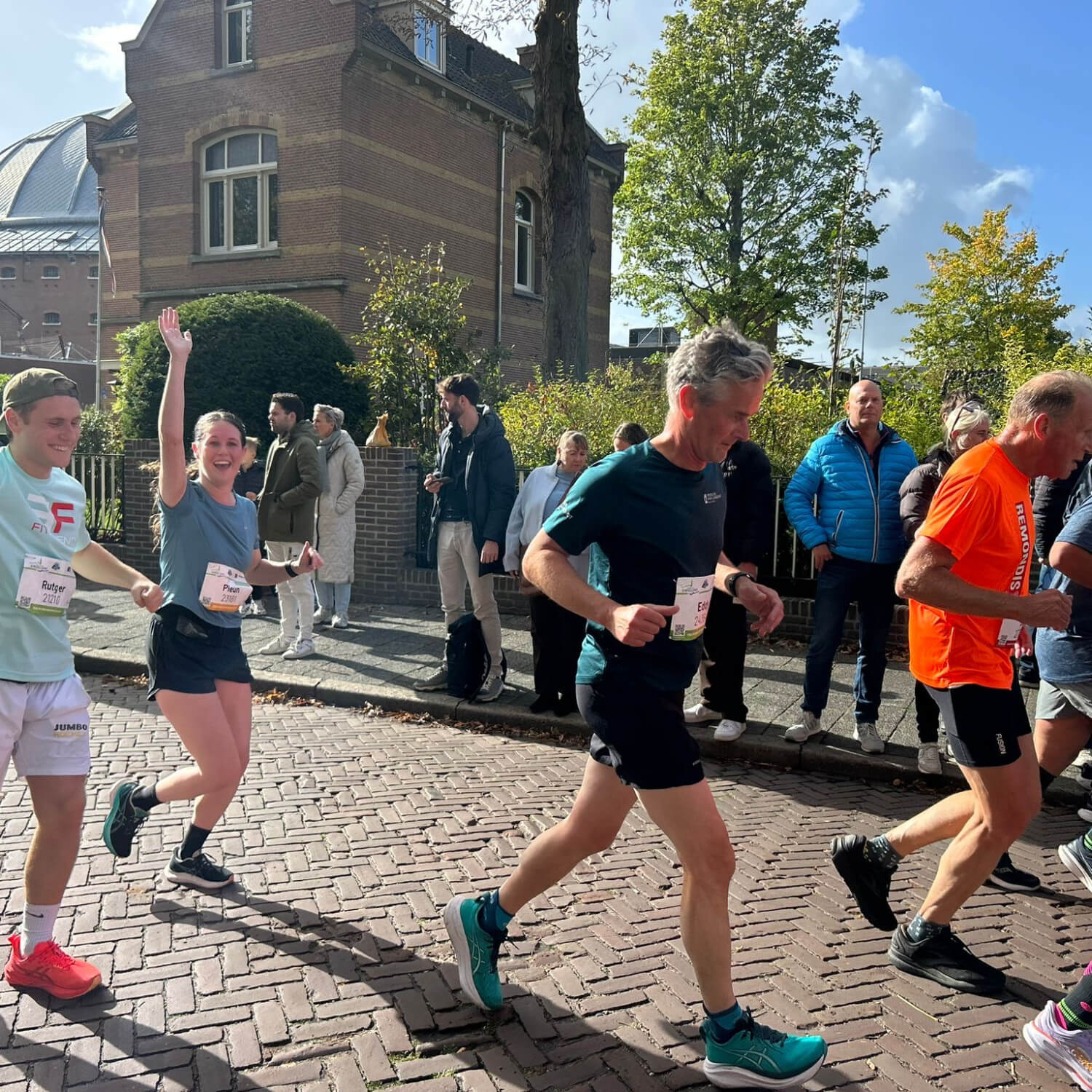 8180d578 cd2f 4082 a7b1 bc7e34d79488